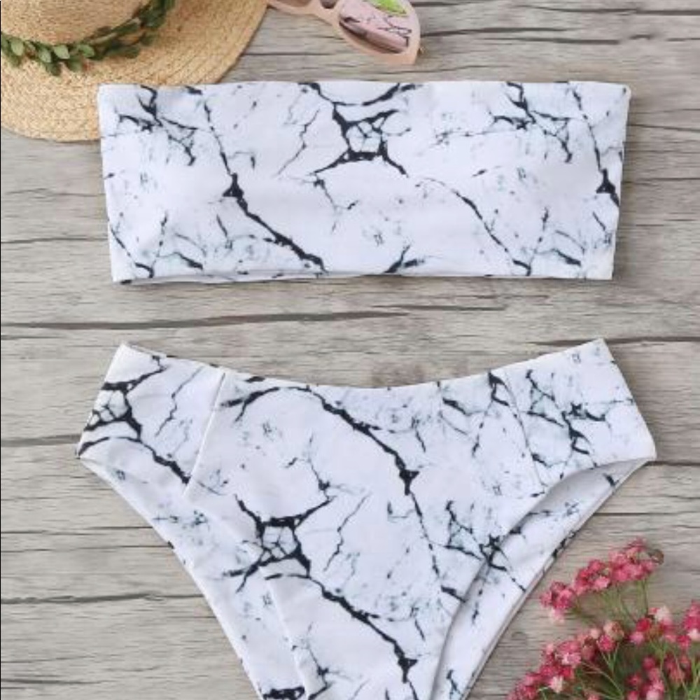 Strapless and cheeky bikini